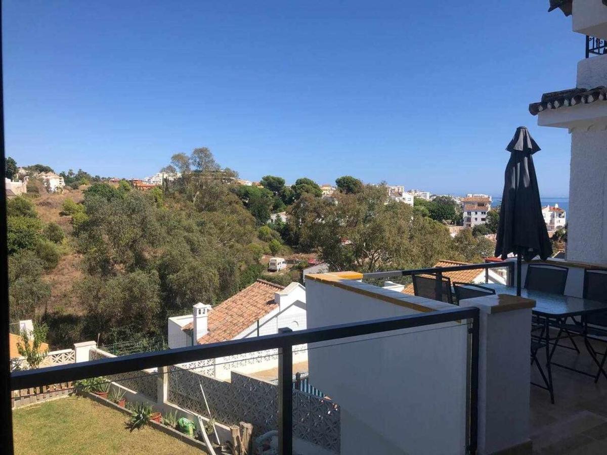 VillaEscondidaApartamento en chalet con vista abierta al mar Málaga Esterno foto