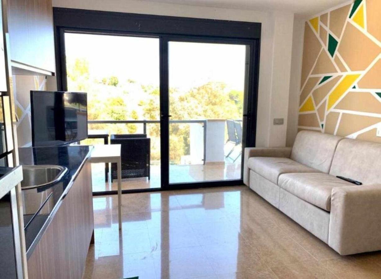 VillaEscondidaApartamento en chalet con vista abierta al mar Málaga Esterno foto