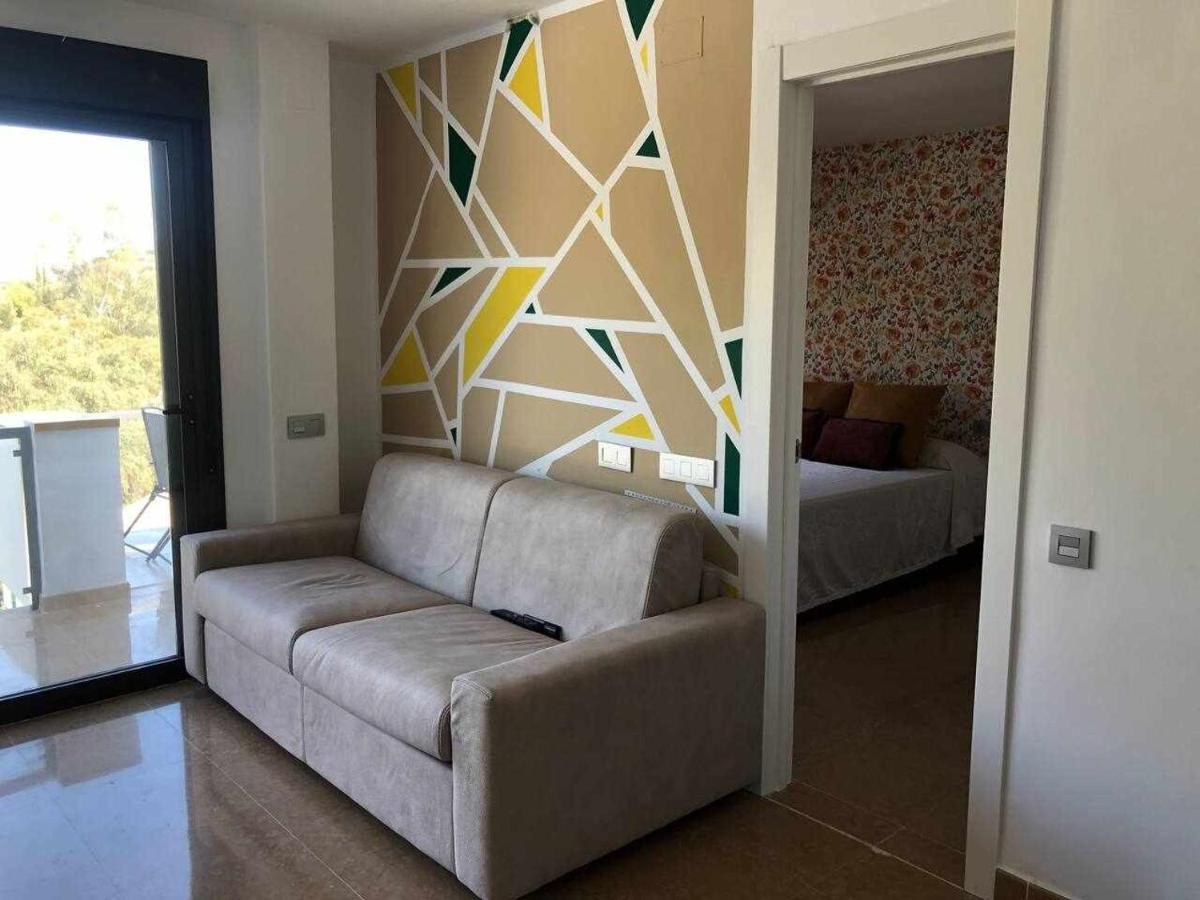 VillaEscondidaApartamento en chalet con vista abierta al mar Málaga Esterno foto