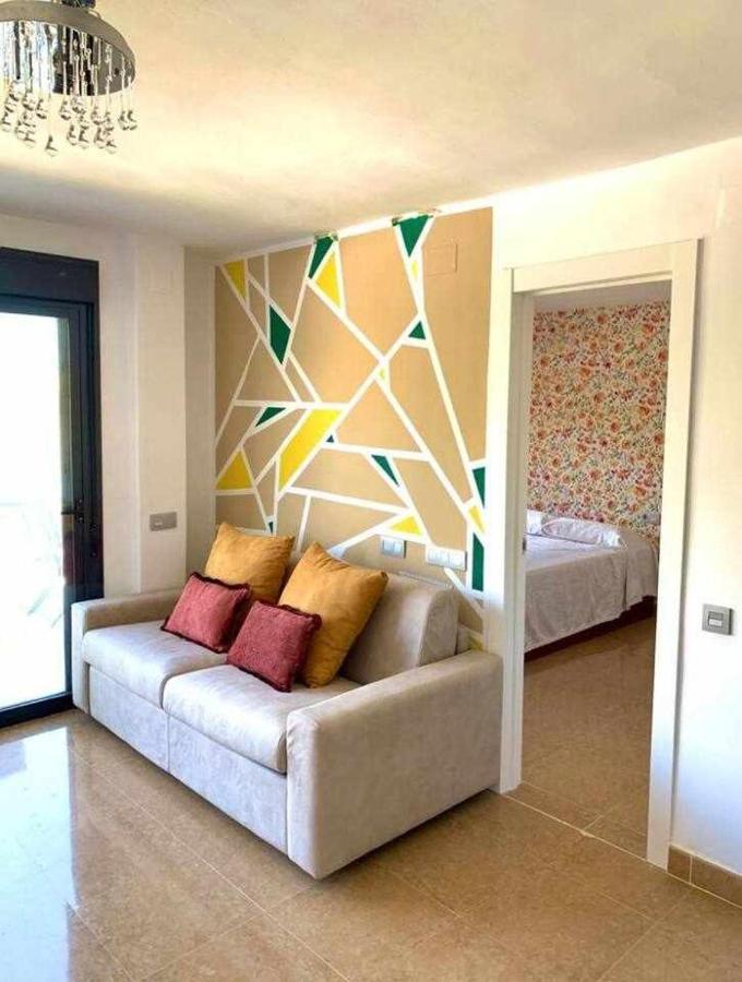 VillaEscondidaApartamento en chalet con vista abierta al mar Málaga Esterno foto