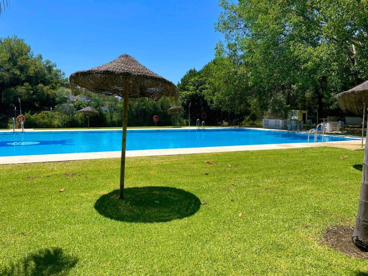 VillaEscondidaApartamento en chalet con vista abierta al mar Málaga Esterno foto